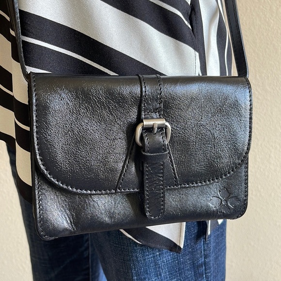 Patricia Nash Small Crossbody Wallet - Picture 3 of 13